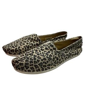 Skechers Womens BOBS Leopard Print HOT Spotted Slip-On Size 8